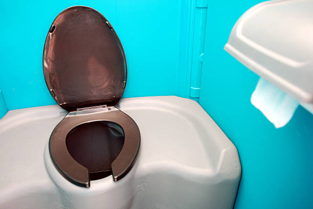 Best Luxury portable toilet rental  in Byron, IL