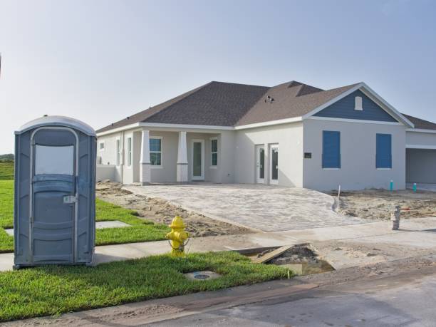 Best Portable bathroom rental  in Byron, IL